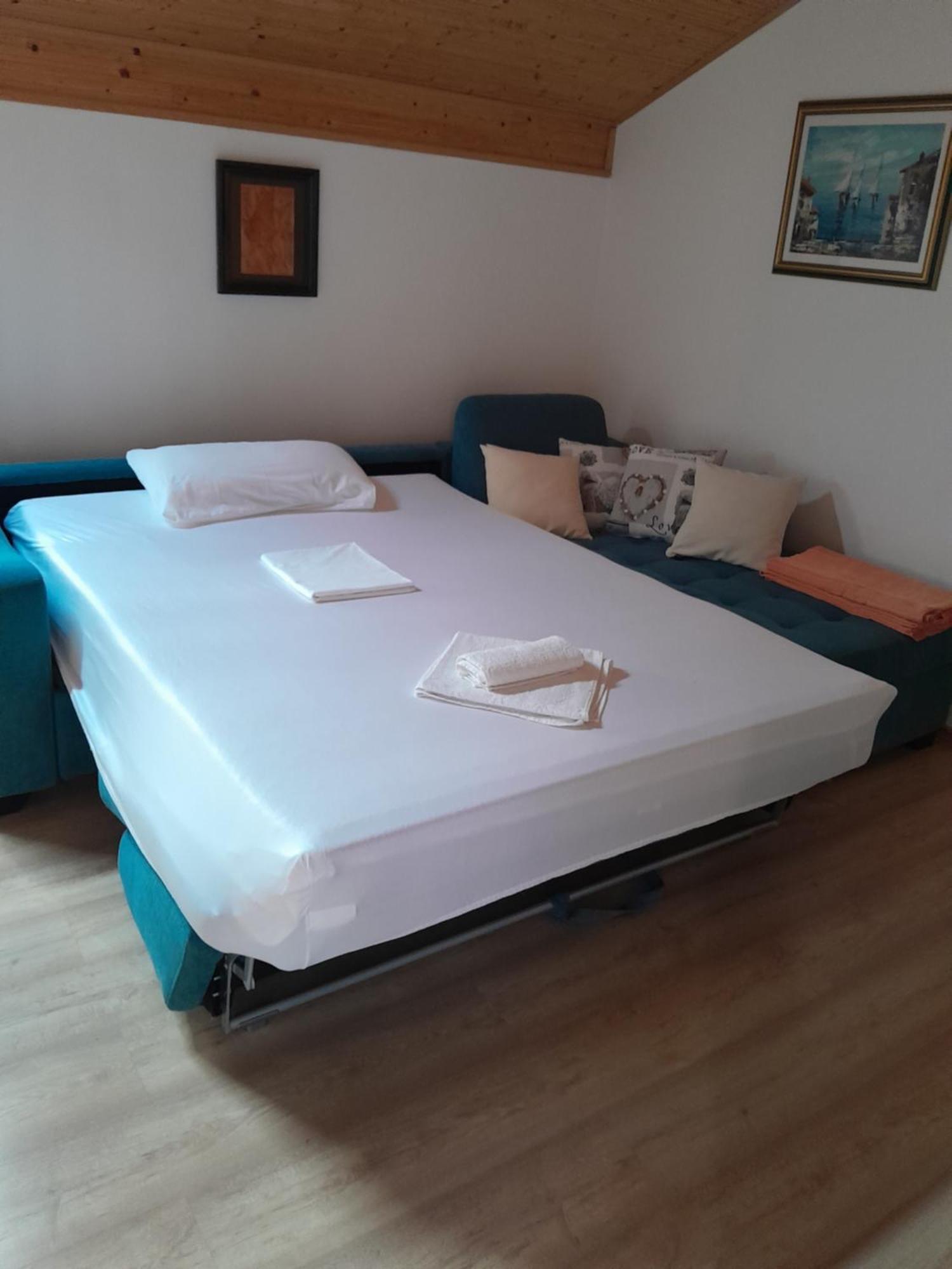 Holiday Homes Mirjana Moscenicka Draga Bagian luar foto