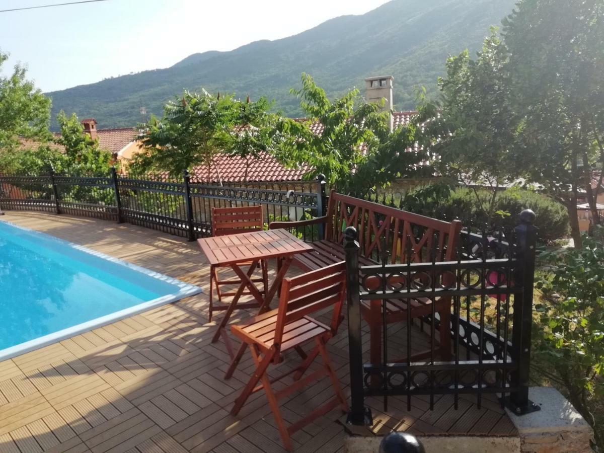 Holiday Homes Mirjana Moscenicka Draga Bagian luar foto