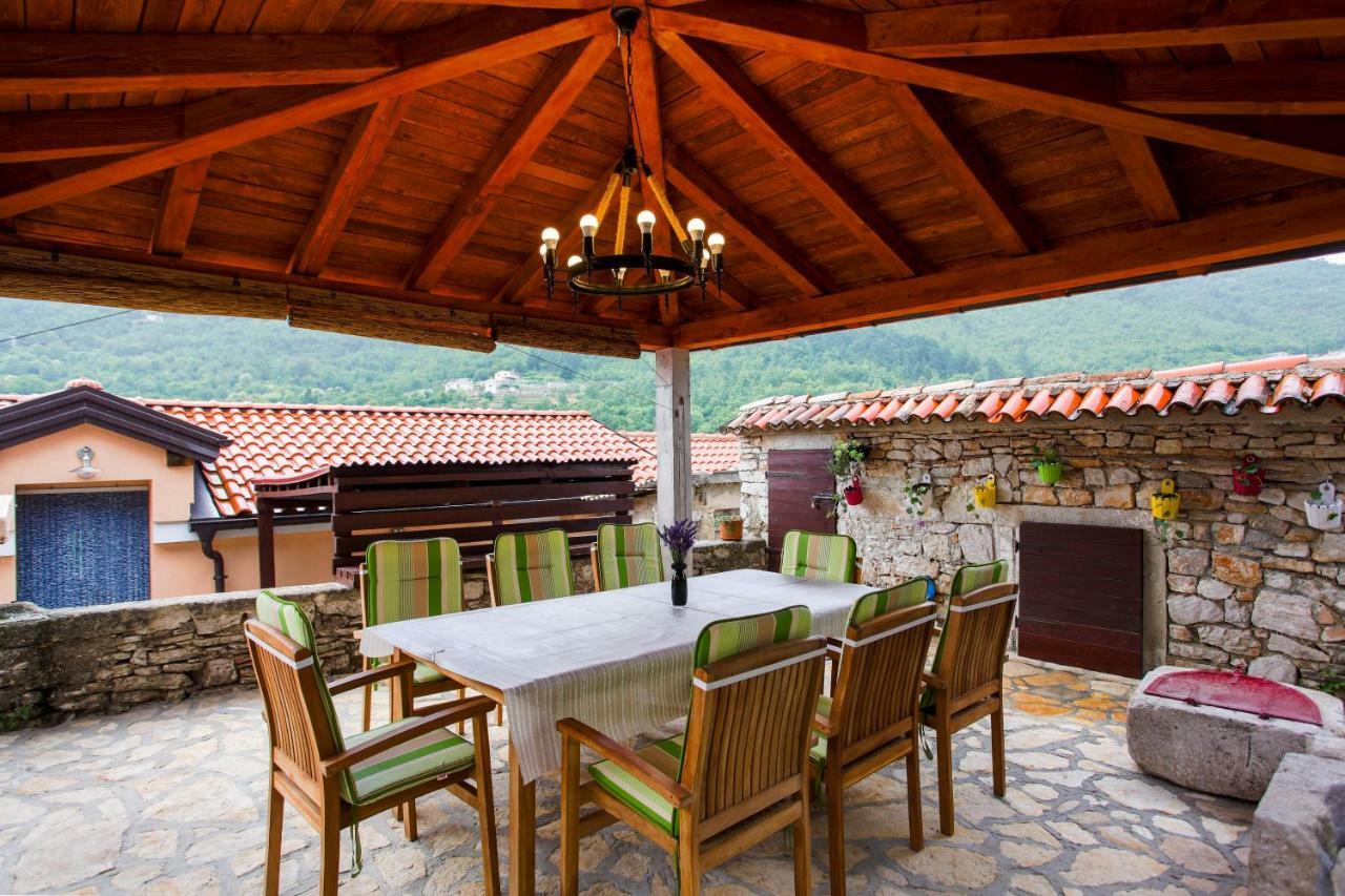 Holiday Homes Mirjana Moscenicka Draga Bagian luar foto