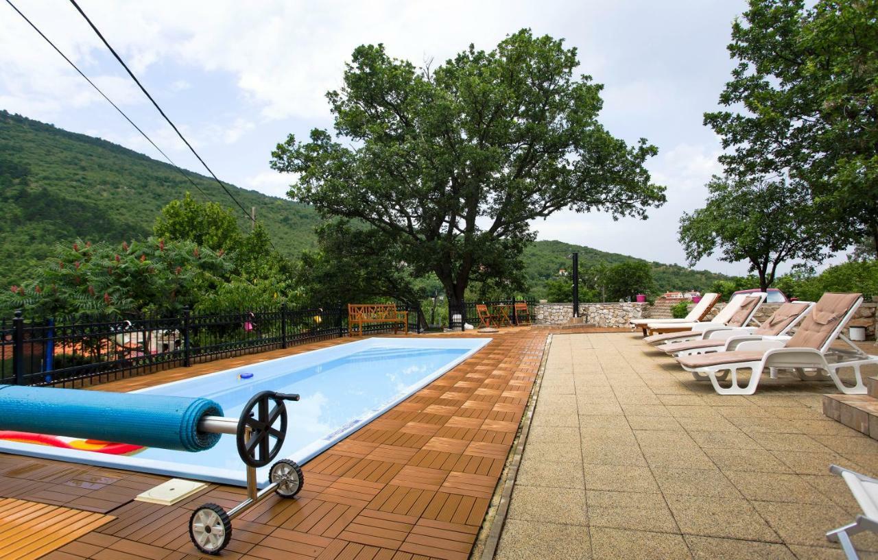 Holiday Homes Mirjana Moscenicka Draga Bagian luar foto